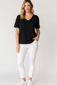 Whispers bamboo V-neck Tshirt black front 1